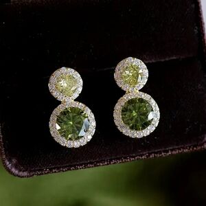 Elegant Green Glass Earrings